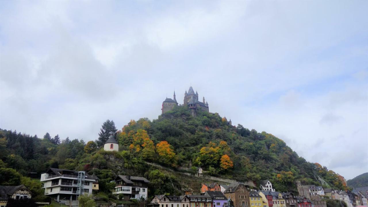 Ferienhaus Erich Bremm Mit Moselblick Neef Eksteriør bilde